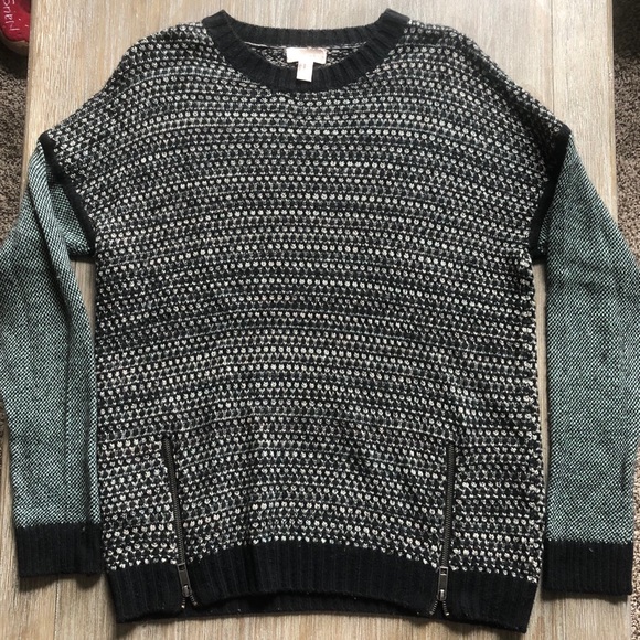 [Forever 21] Sweater - Picture 1 of 5